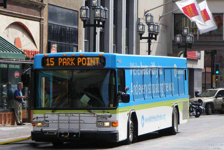 Duluth Gillig Advantage 295